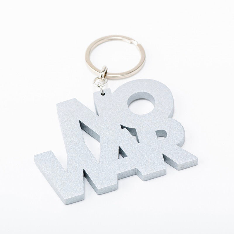 Kitayama Masakazu / “NO WAR” key ring (Aluminum) / Matte Silver